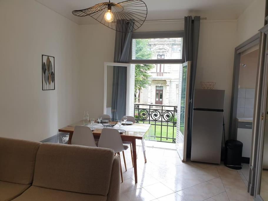 Grand T2 Calme Et Cosy Au « Pyrenees Palace » Bagneres-de-Luchon Ngoại thất bức ảnh