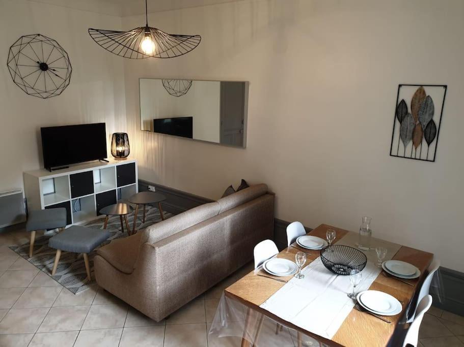 Grand T2 Calme Et Cosy Au « Pyrenees Palace » Bagneres-de-Luchon Ngoại thất bức ảnh